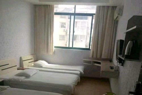 Fanchang Ziyuan Express Hotel