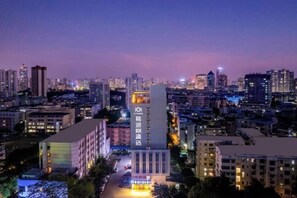 บริเวณภายนอก