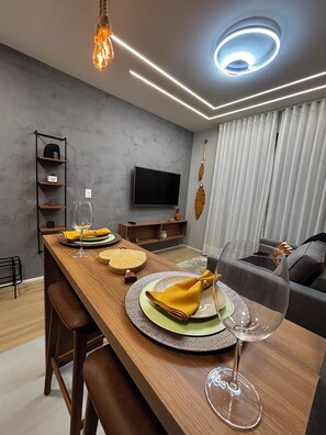 Dining - Brand new studio with spectacular balcony (Ingá Niterói)