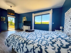 3 Schlafzimmer, Schreibtisch, Bügeleisen/Bügelbrett, kostenloses WLAN