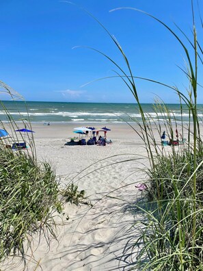 Am Strand, Liegestühle