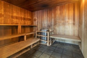 Sauna - Lake Views, Charming Resort in South Lake Tahoe (South Lake Tahoe)