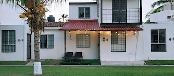 House in Rinconada Ixtapa, Zihuatanejo, Zihuatanejo, Mexico