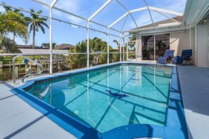 Beheizter Pool
