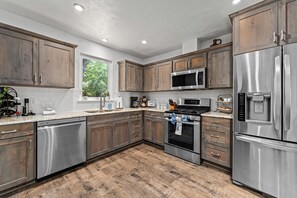 Fridge, microwave, oven, stovetop - Hackberry Hideaway | Firepit | Great Yard (Fredericksburg)