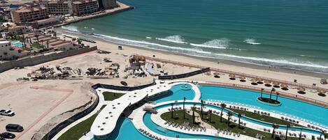 Outdoor pool, a heated pool