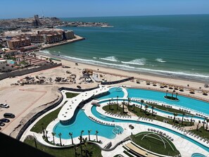 Piscine extérieure, piscine chauffée