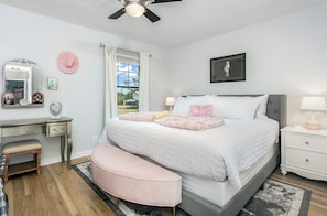 2 habitaciones, tabla de planchar con plancha y wifi gratis 