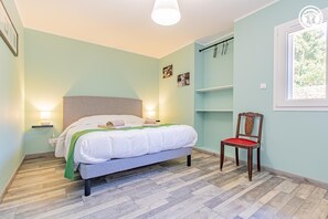5 bedrooms, Internet