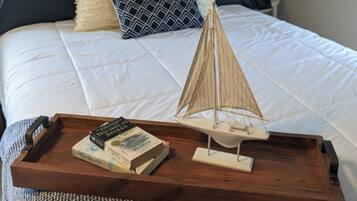 3 habitaciones, tabla de planchar con plancha, wifi y ropa de cama