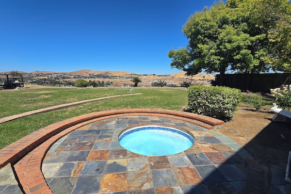 Bañera de hidromasaje exterior