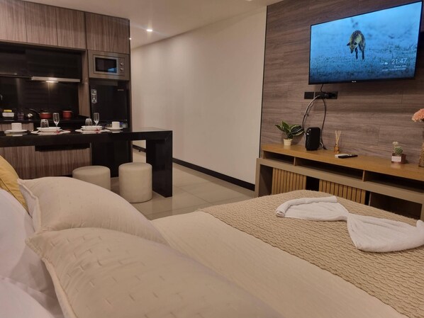 1 bedroom, iron/ironing board, WiFi, bed sheets