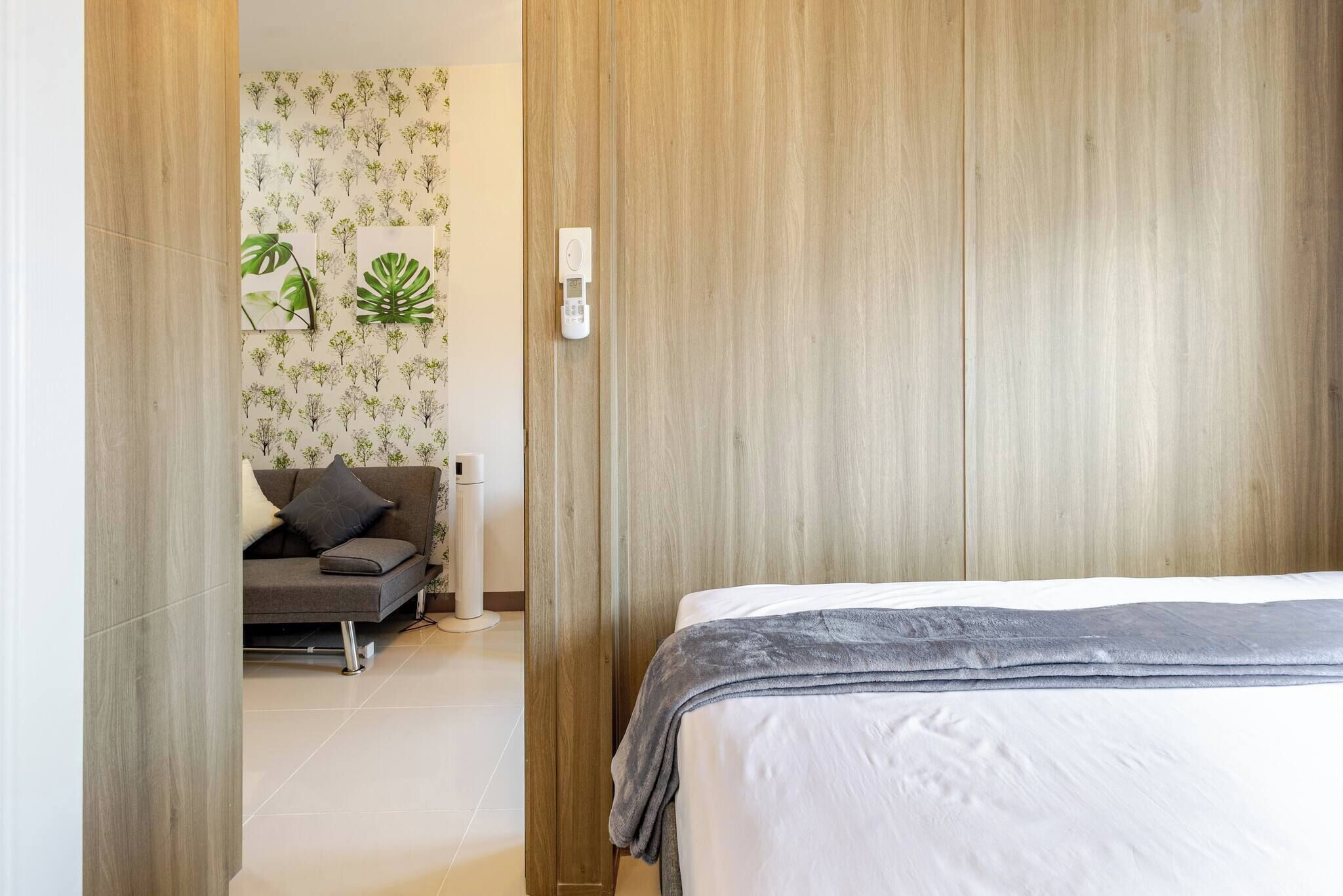 1 chambre, fer et planche à repasser, accès Internet, draps fournis
