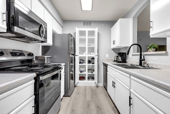 Microwave, oven, stovetop, dishwasher