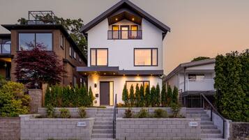 House | 3 bilik tidur