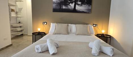 Fer et planche à repasser, accès Internet, draps fournis