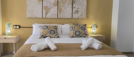 Bügeleisen/Bügelbrett, Internetzugang, Bettwäsche