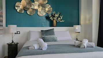 Fer et planche Ă repasser, accĂšs Internet, draps fournis