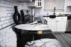 Microwave, stovetop, dishwasher