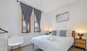 2 bedrooms, iron/ironing board, WiFi, bed sheets