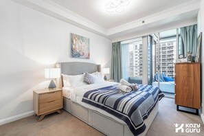 1 bedroom, iron/ironing board, WiFi, bed sheets - KozyGuru | 1BR Stunning CBD Views | Walk to All (Sydney)