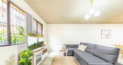 KozyGuru | Cabramatta | Spacious 3BR Townhouse