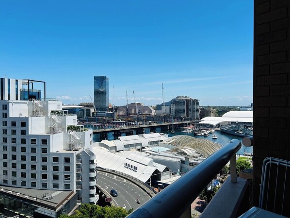 Property grounds - KozyGuru | CBD Darling Harbor | View Stunning Loft (Sydney)