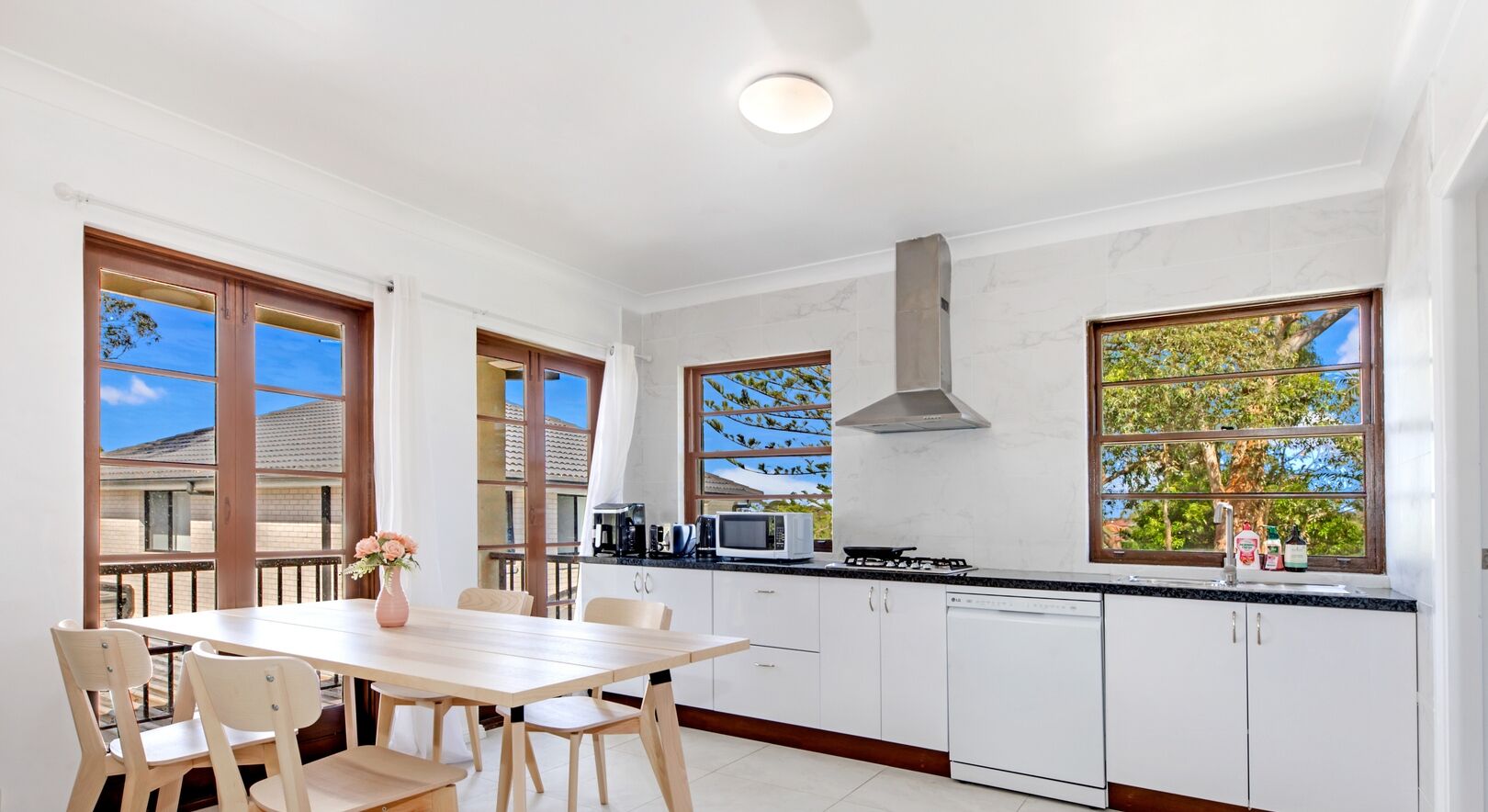 تناول الطعام