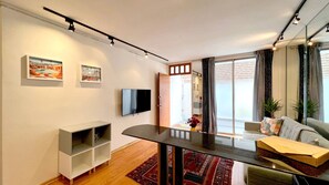 スマートテレビ、書庫
