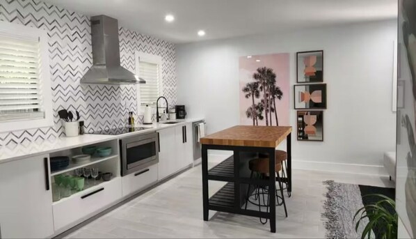 Private kitchen