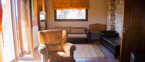 TV, fireplace, DVD player, offices