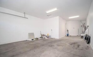 Interior - Spacious 4-bedroom house with WiFi, fitness room in adorable Buckeye (Buckeye)