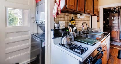 Brookline 3BR | Wi-Fi, Grill, Parking, Near T