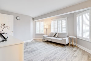 House | 4 bedrooms - Family Lounge 4BR Crib Patio BBQ (Mississauga)