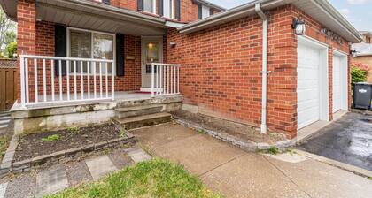 Family Lounge 4BR Crib Patio BBQ
