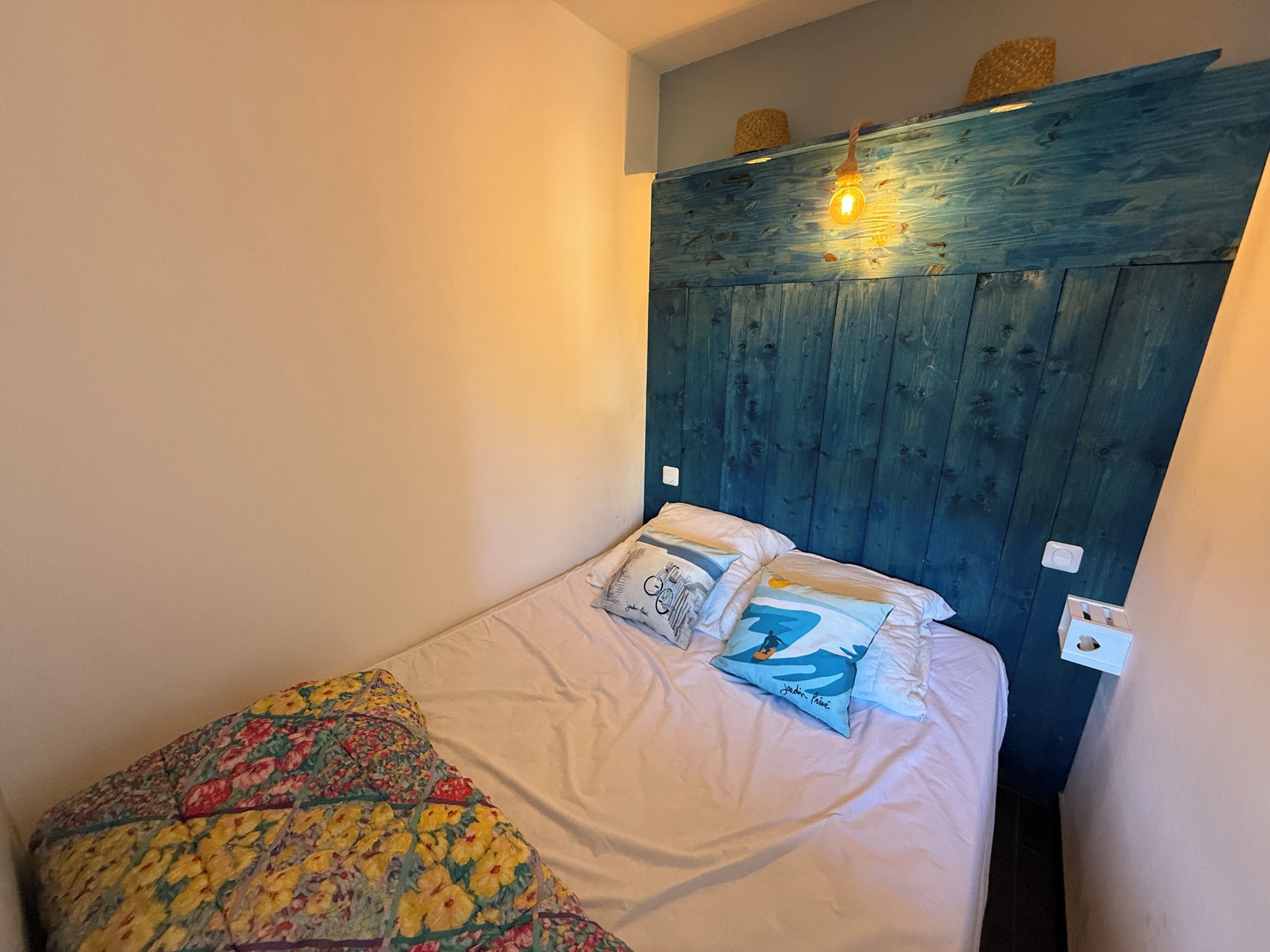 2 bedrooms