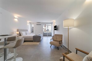 1 soverom, strykejern/-brett og sengetøy