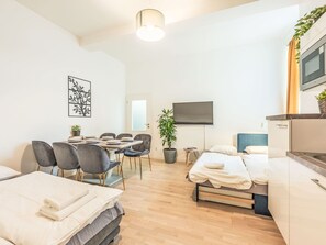 2 quartos, escrivaninha, Wi-Fi