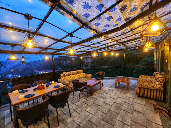 Superior Room, Mountain View | Terrace/patio