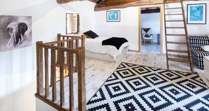 AG Casa Brañas, in a rural Galician village