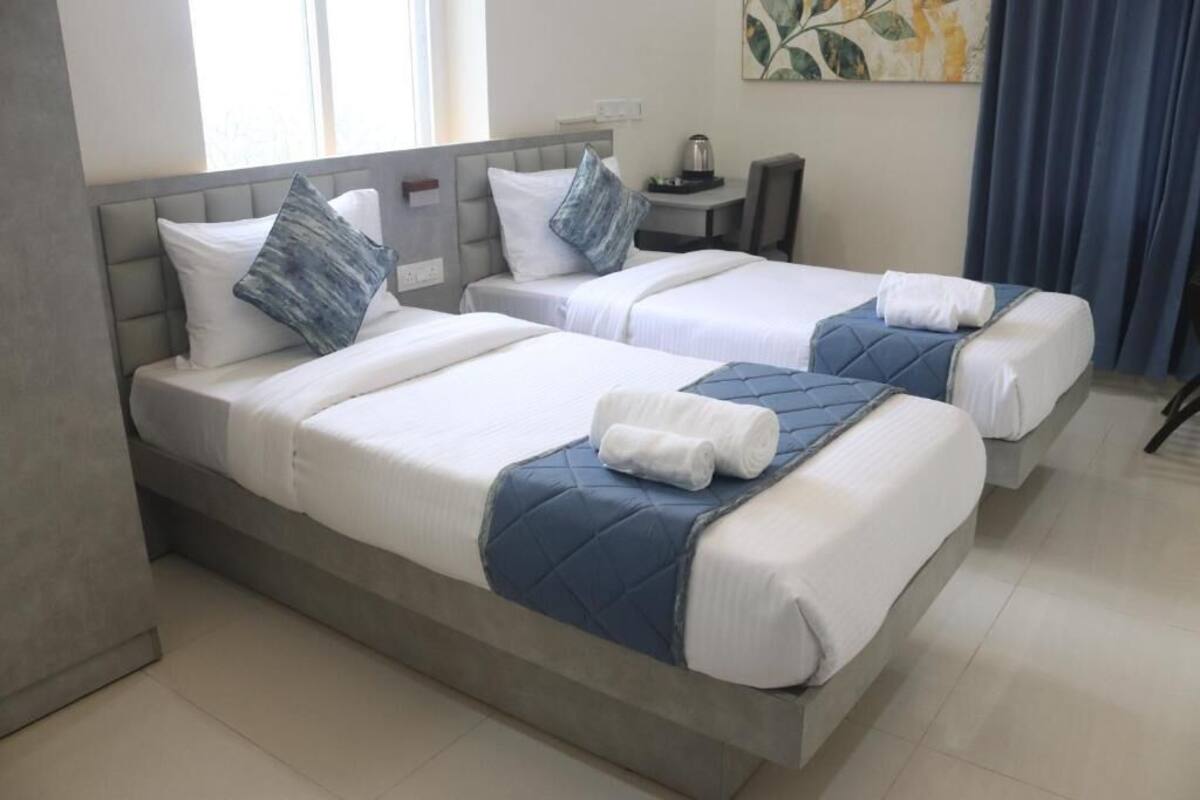 Premium bedding, minibar, desk, laptop workspace