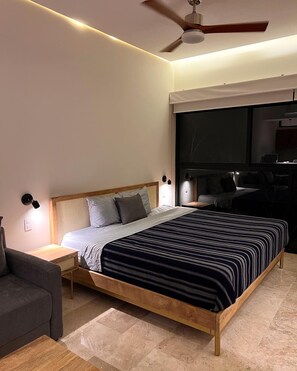 1 slaapkamer, een strijkplank/strijkijzer, wifi, beddengoed