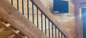 Cozy Studio in Historic Building on Girard Square Open Loft with King Size Bed