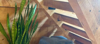 Cozy Studio in Historic Building on Girard Square Open Loft with King Size Bed