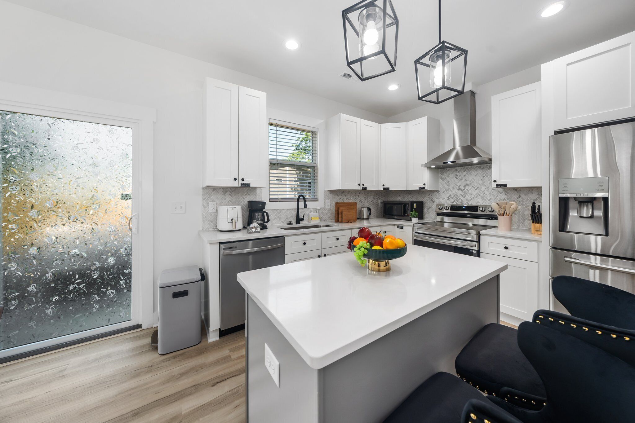 Mikrowelle, Ofen, Herdplatte, Geschirrspüler