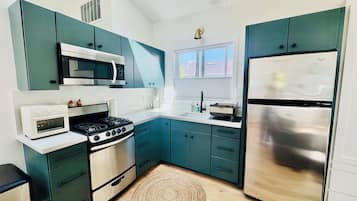 Microwave, oven, stovetop