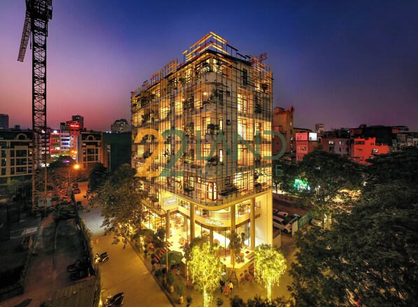 Front of property – evening/night - 22 Land 50 Truong Cong Giai Hotel (Hanoi)