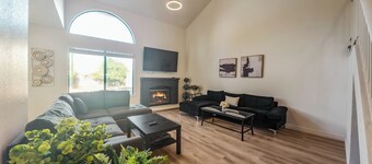 Modern 4BR Home+Near BART+Kaiser