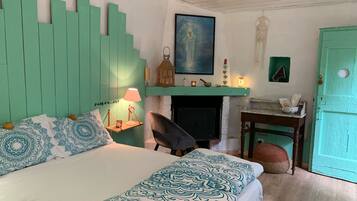 1 habitación, wifi y ropa de cama