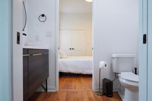 Towels, toilet paper